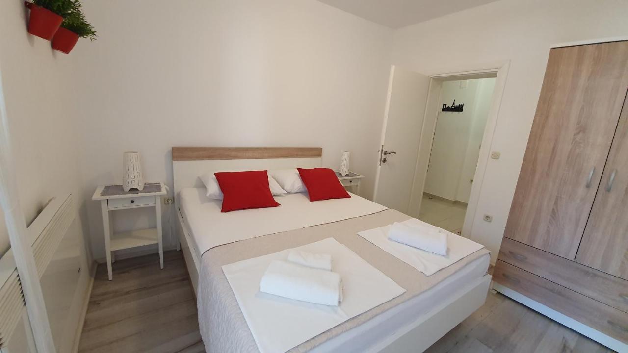 Apartments Jadranka Novalja Zewnętrze zdjęcie