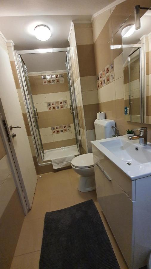 Apartments Jadranka Novalja Zewnętrze zdjęcie