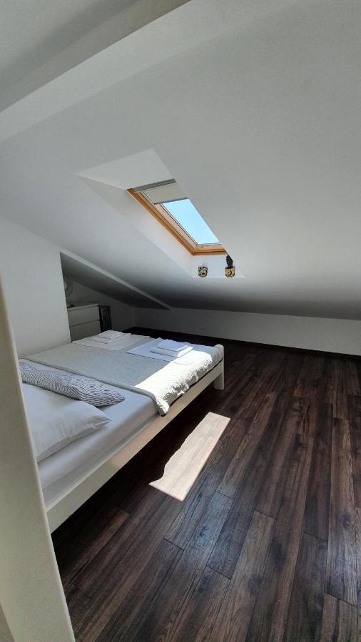 Apartments Jadranka Novalja Zewnętrze zdjęcie