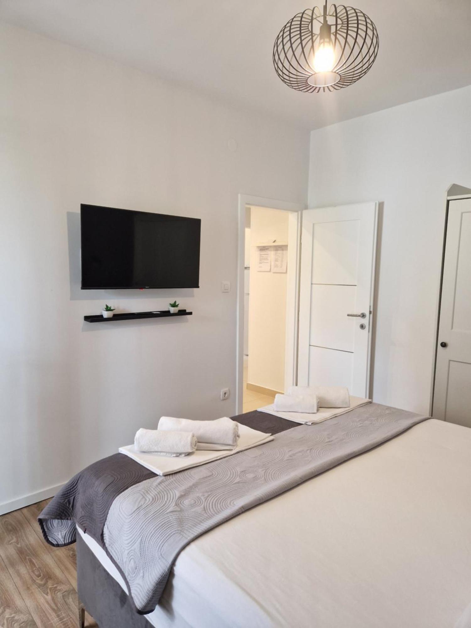 Apartments Jadranka Novalja Zewnętrze zdjęcie